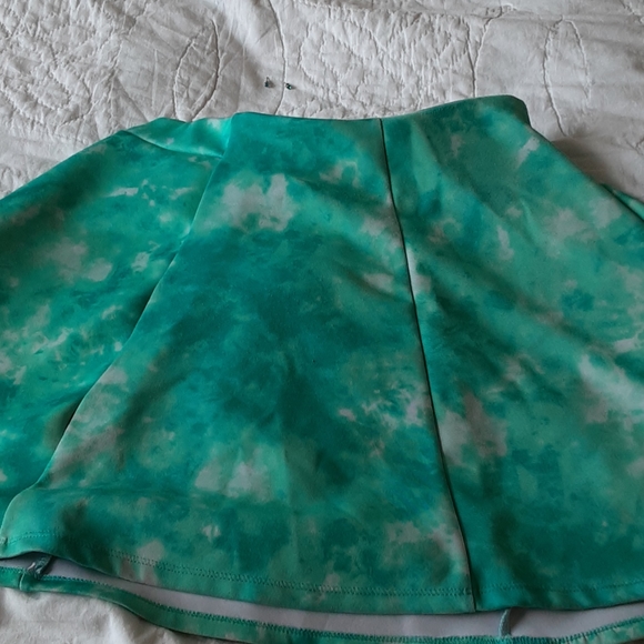 Blue plaited skirt - Picture 1 of 3